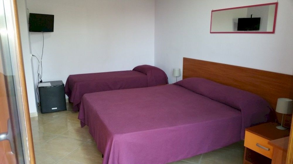 Anthea Dell' Etna Bed & Breakfast Santa Venerina Bagian luar foto