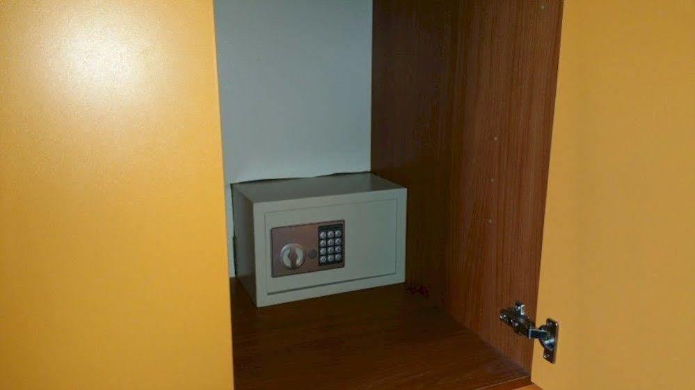 Anthea Dell' Etna Bed & Breakfast Santa Venerina Bagian luar foto