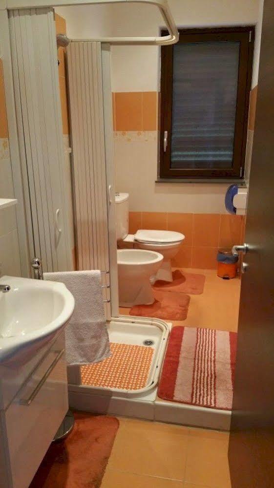 Anthea Dell' Etna Bed & Breakfast Santa Venerina Bagian luar foto