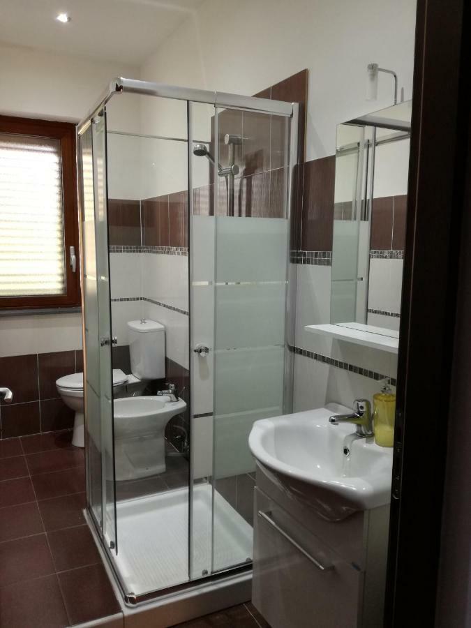 Anthea Dell' Etna Bed & Breakfast Santa Venerina Bagian luar foto